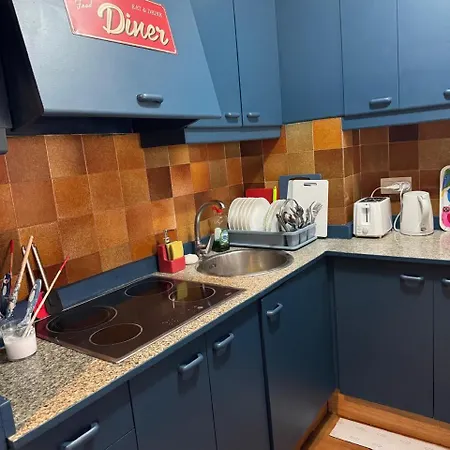 Apartamento con piscina, a 100m de la playa *