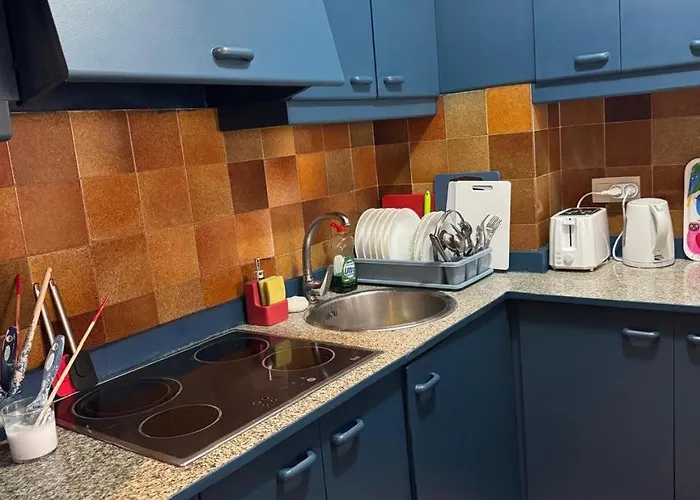 Apartamento Con Piscina, A 100M De La Playa *