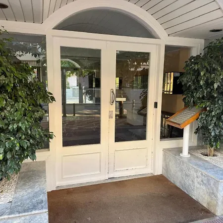 Appartamento Apartamento Con Piscina, A 100M De La Playa Lloret de Mar